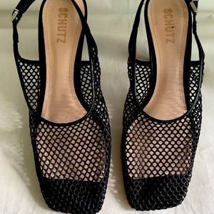 Black Schutz sling back pumps sz 9.5